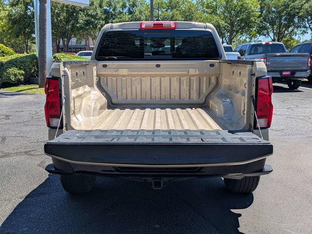 Used 2024 Chevrolet Colorado Trail Boss w/ Advanced Trailering Package AWD/4WD image 13