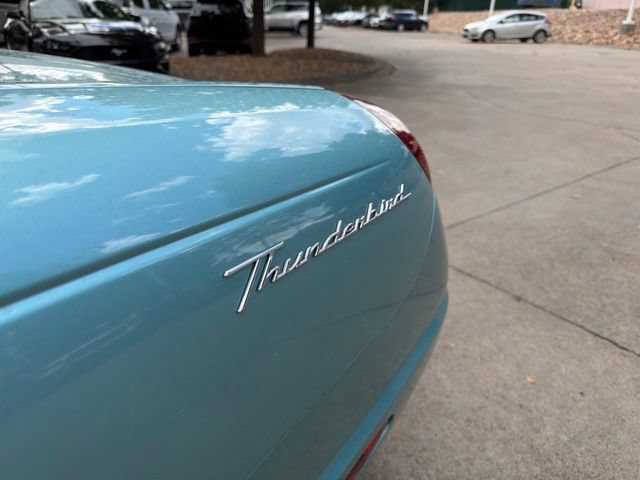 Used 2002 Ford Thunderbird RWD image 11