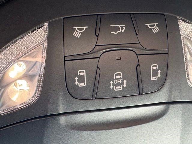 New 2026 Chrysler Pacifica Limited w/ S Appearance Package image 25