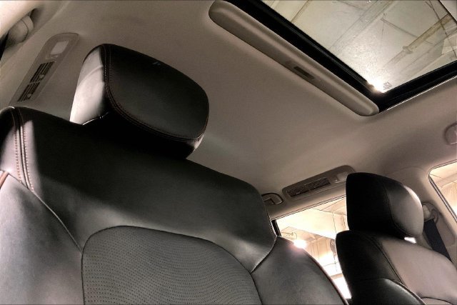 Used 2018 Nissan Armada Platinum w/ Captain Seat Package AWD/4WD image 22