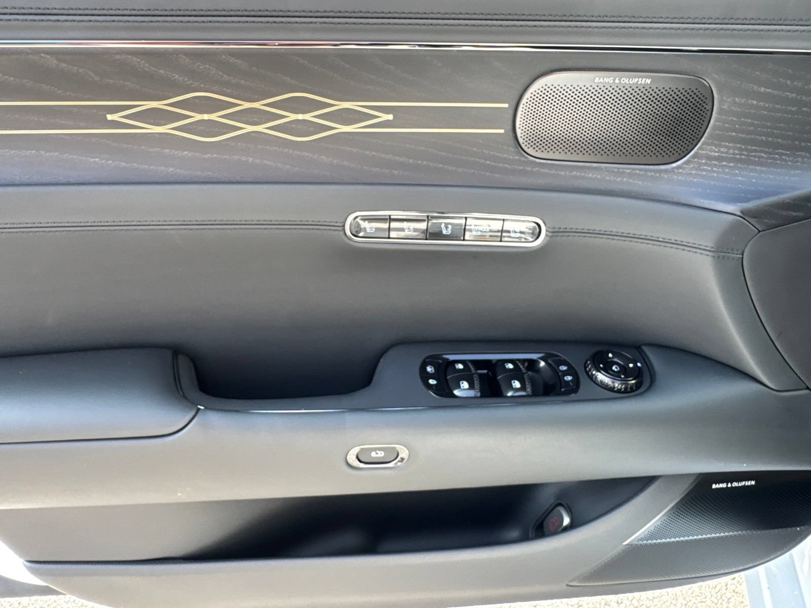 New 2026 Genesis G90 3.5T Prestige AWD/4WD image 19