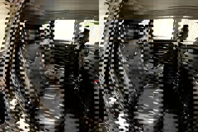 Used 2023 Hyundai Santa Fe SEL w/ Premium Package image 27