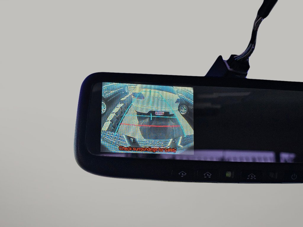 Used 2013 Toyota Tundra 4x4 CrewMax w/ Tow Pkg image 8