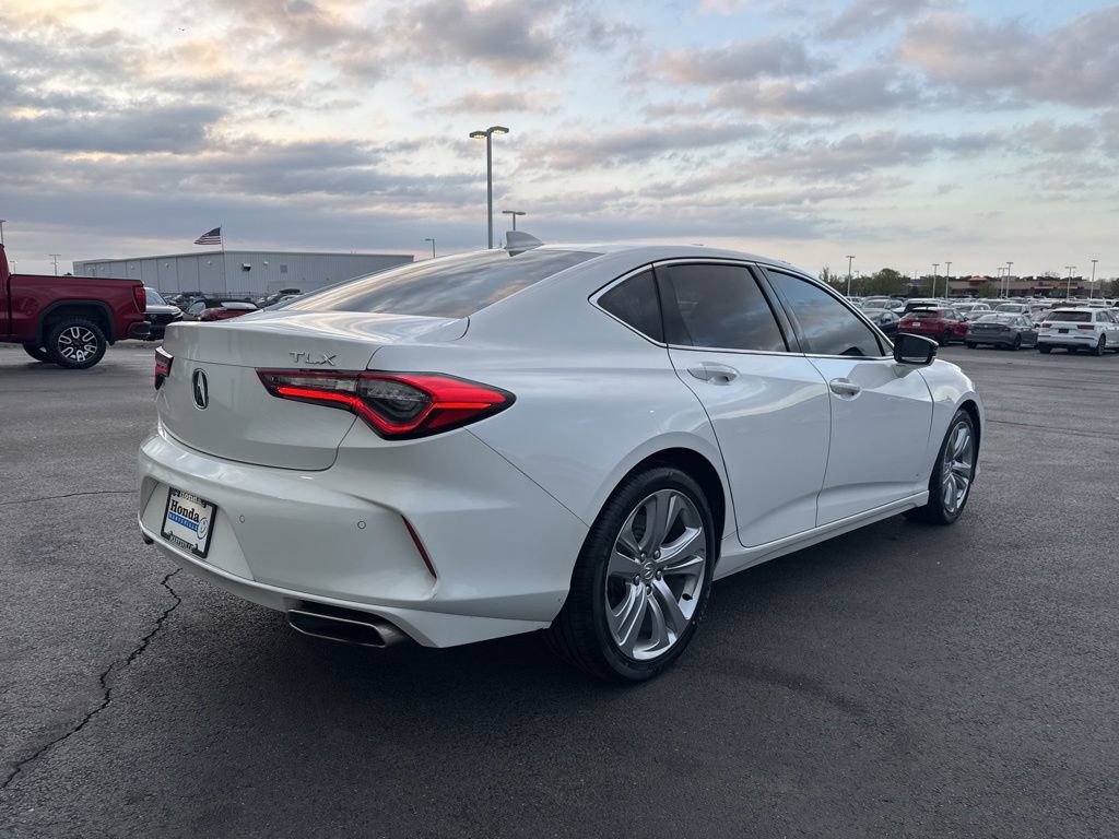 Used 2022 Acura TLX w/ Technology Package FWD image 7