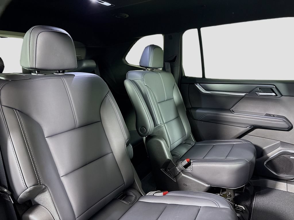 New 2026 GMC Acadia Elevation w/ Black Edition AWD/4WD image 28