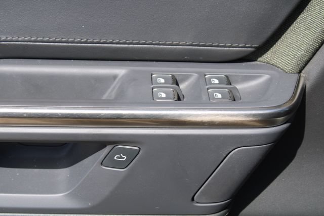 Used 2025 Rivian R1S Adventure AWD/4WD image 13