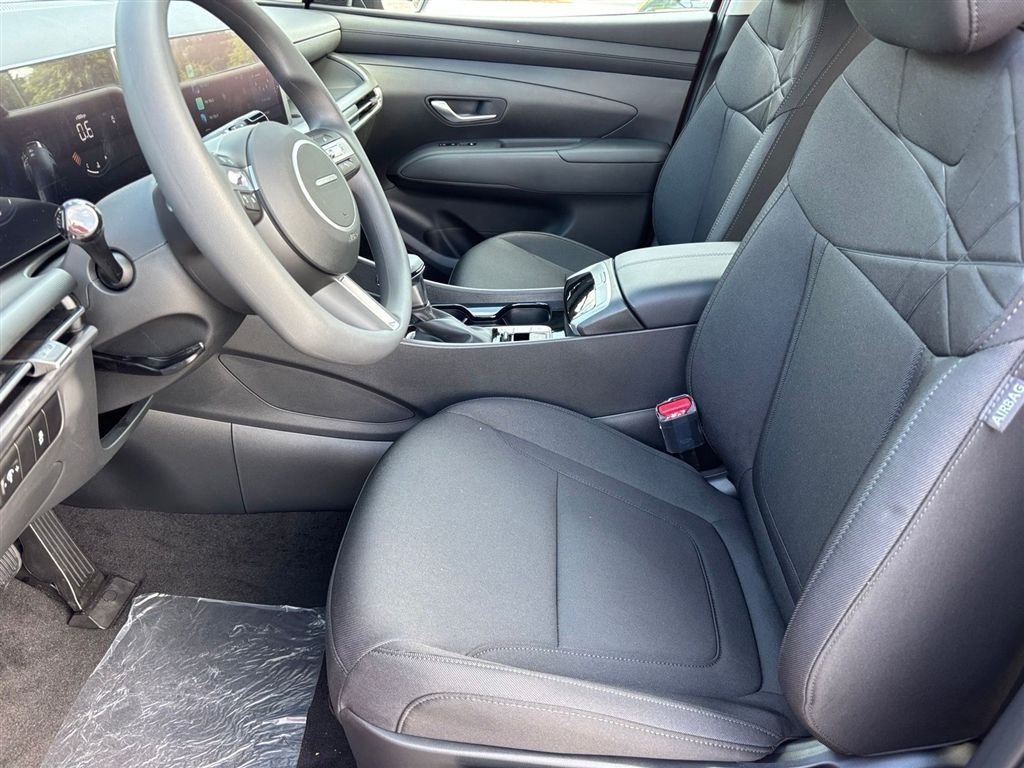 New 2026 Hyundai Tucson SE FWD image 12