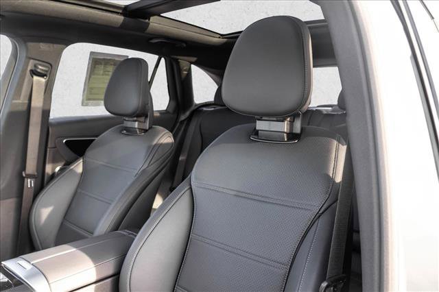 Certified 2026 Mercedes-Benz GLC 300 4MATIC image 12