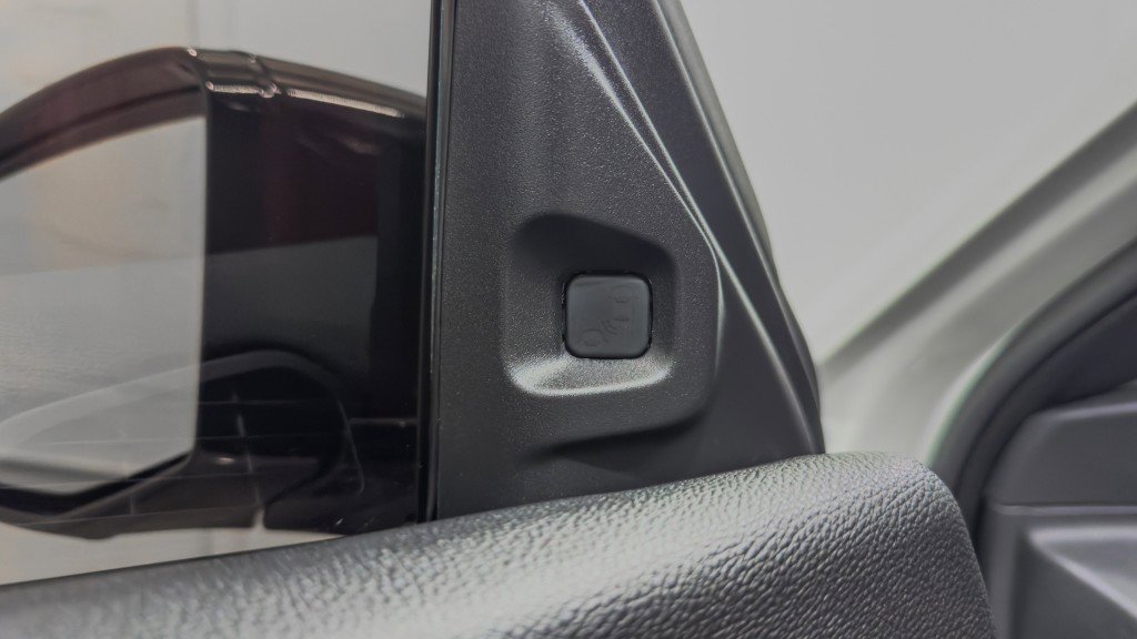 Used 2024 Acura MDX A-Spec image 31