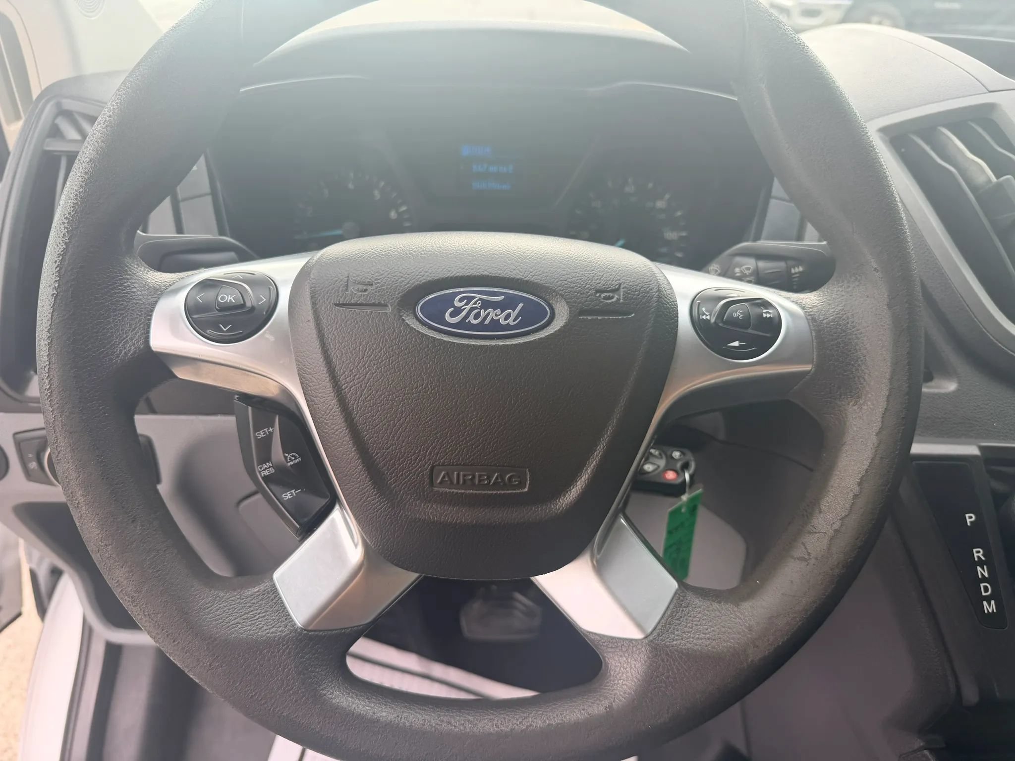 Used 2018 Ford Transit 150 130 Low Roof RWD image 9