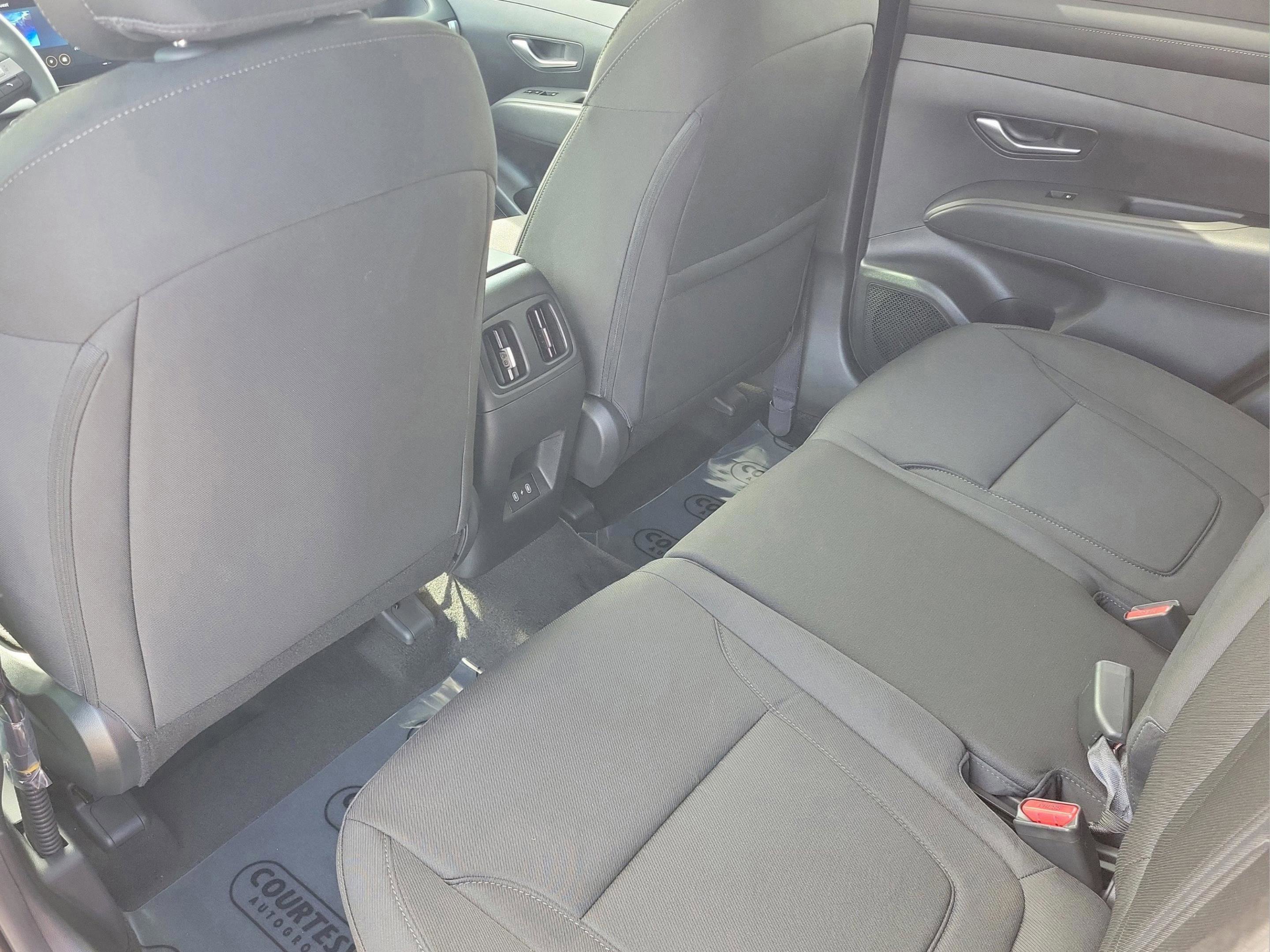 New 2026 Hyundai Tucson SEL image 23