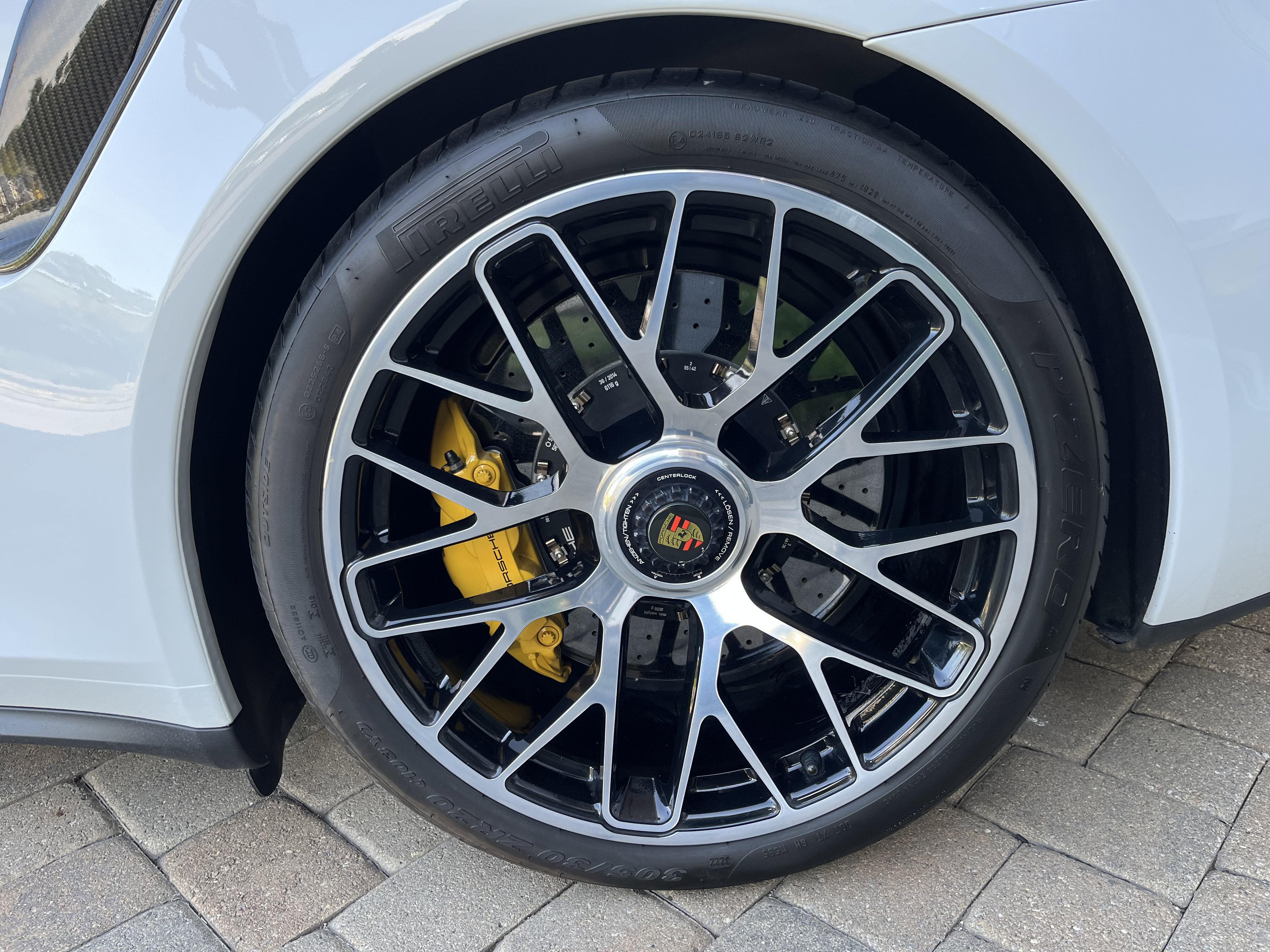 Used 2015 Porsche 911 Turbo S w/ High-end Infotainment Package AWD/4WD image 16
