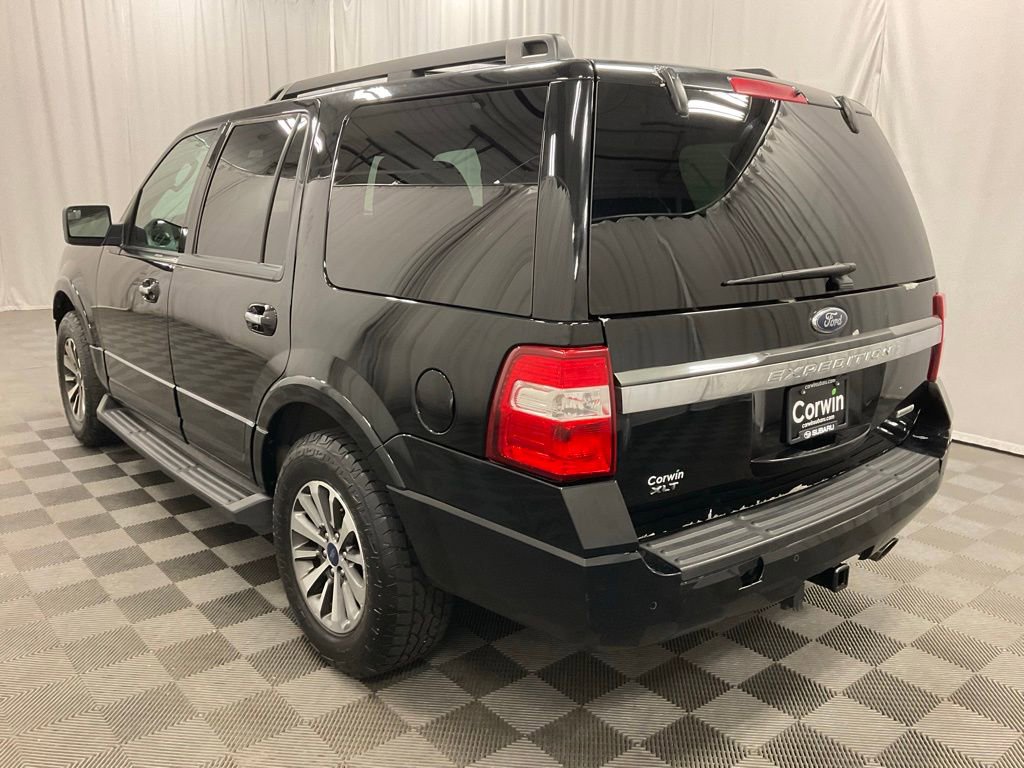 Used 2016 Ford Expedition XLT AWD/4WD image 4