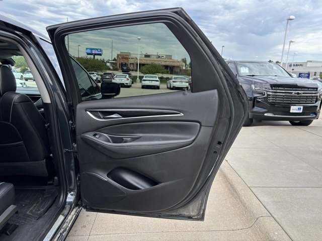 Used 2021 Buick Enclave Avenir w/ Avenir Technology Package image 26