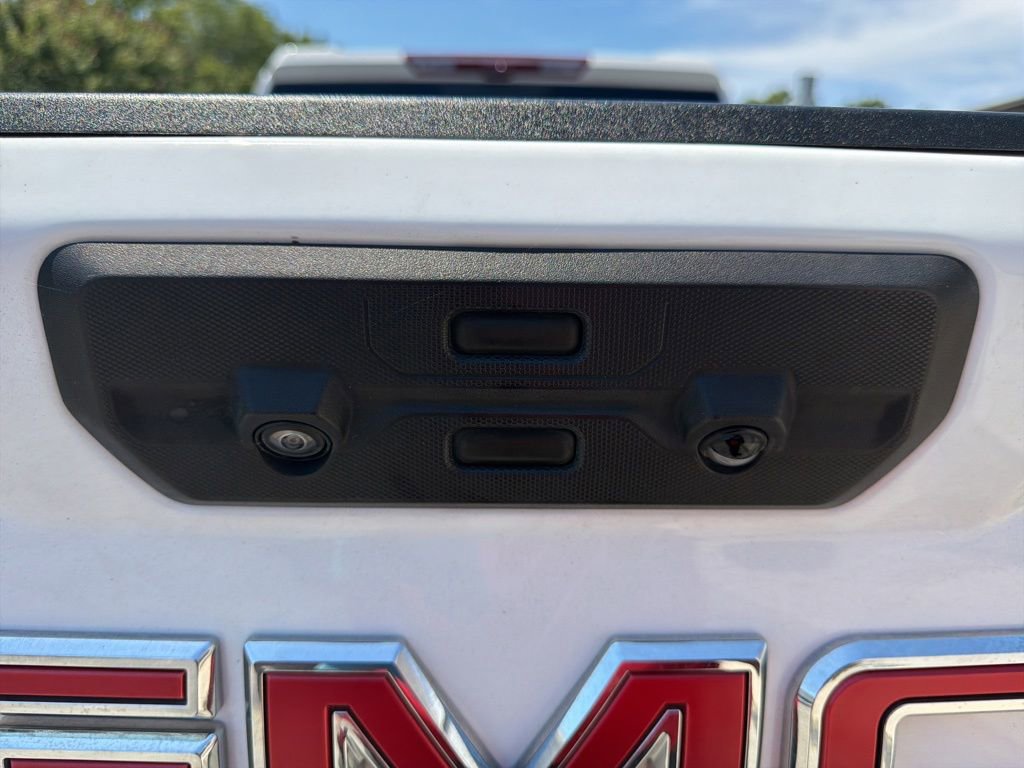 Used 2024 GMC Sierra 2500 AT4 w/ AT4 Premium Plus Package AWD/4WD image 22