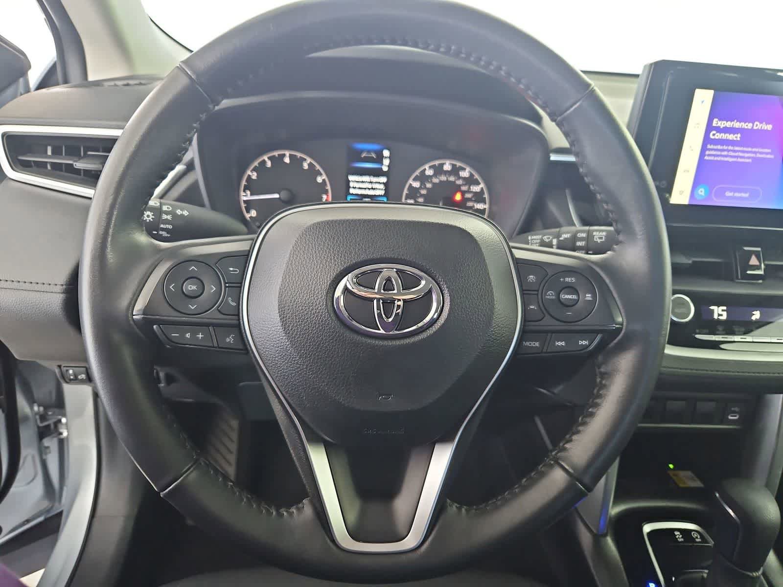 Used 2023 Toyota Corolla Cross LE image 20
