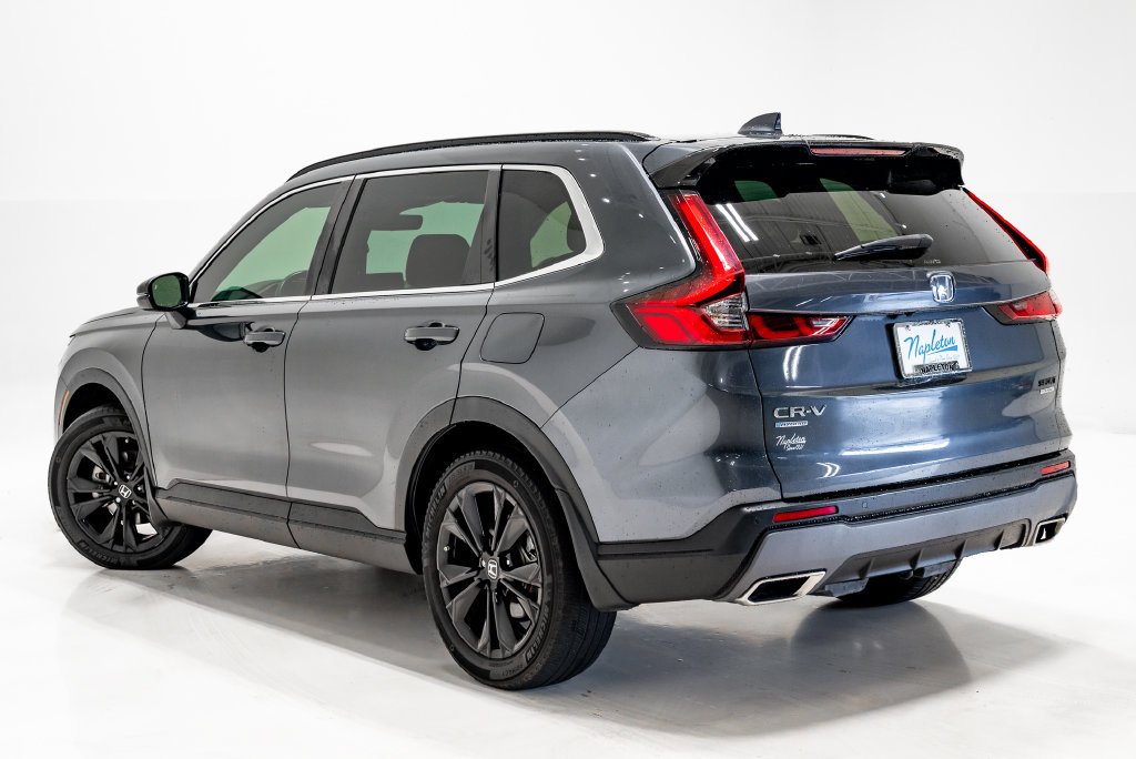 Used 2024 Honda CR-V Sport Touring image 3