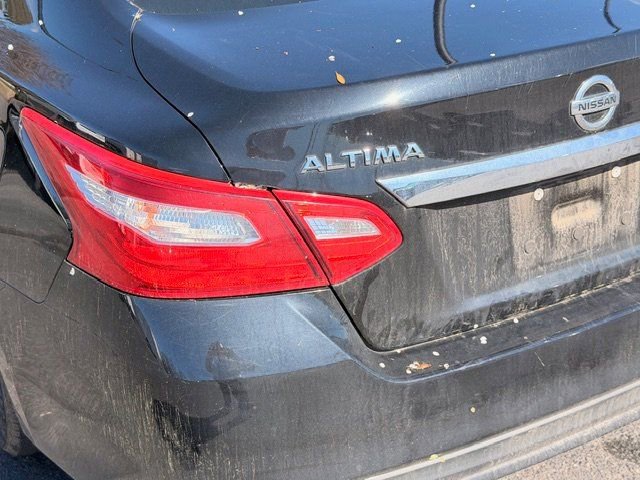 Used 2017 Nissan Altima 2.5 SV image 14
