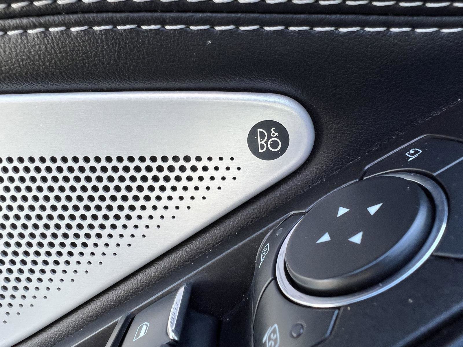 Used 2021 Ford Explorer ST w/ Equipment Group 401A image 18