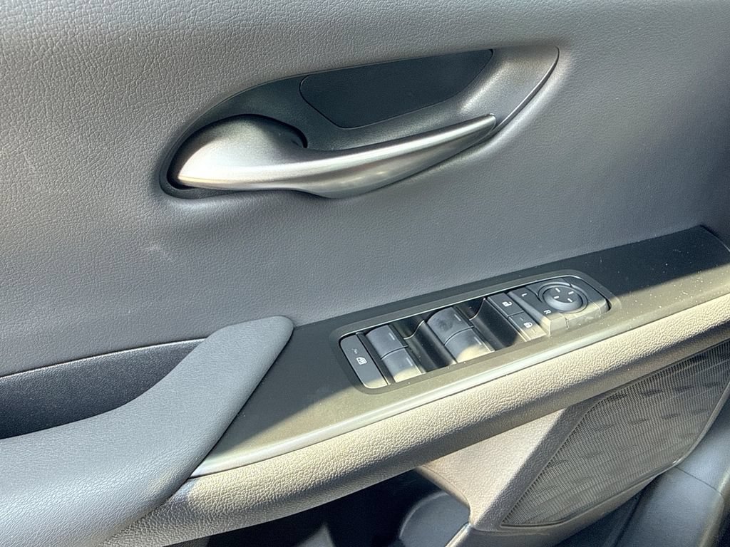 New 2026 Lexus UX 300h FWD image 29
