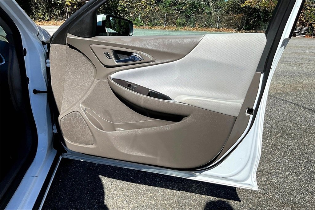 Certified 2022 Chevrolet Malibu LT image 26