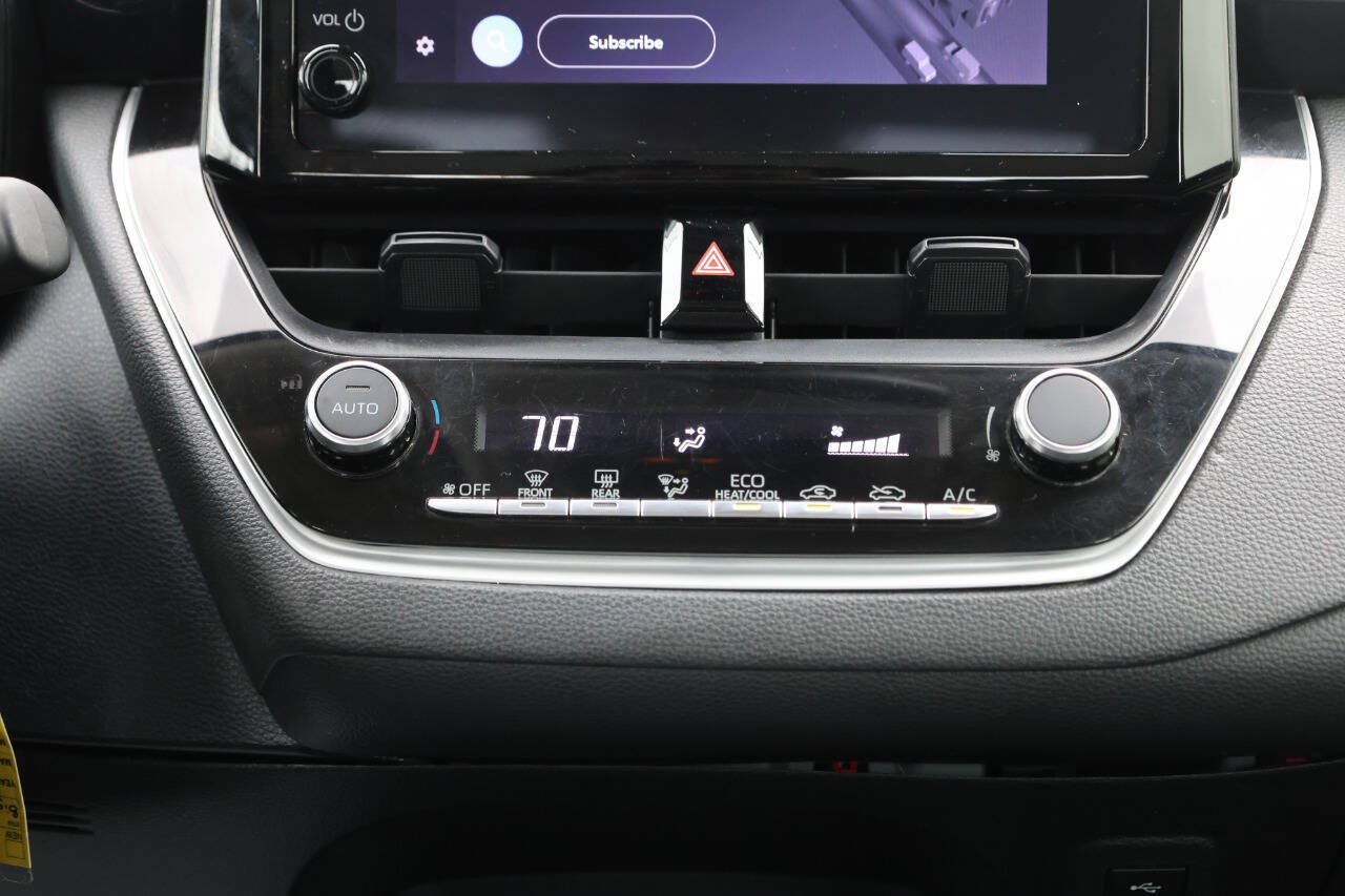 Used 2023 Toyota Corolla LE FWD image 21