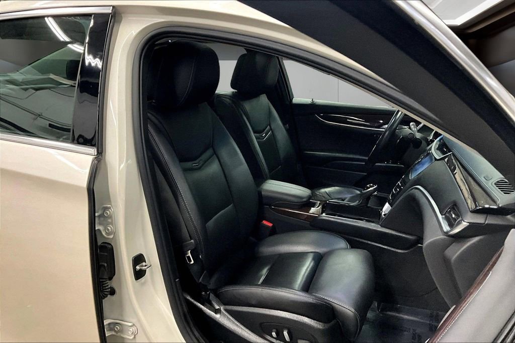 Used 2014 Cadillac XTS Luxury w/ Driver Awareness Package AWD/4WD image 29
