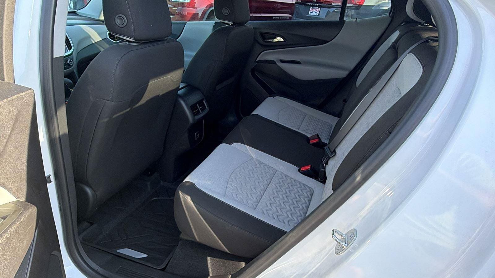 Used 2024 Chevrolet Equinox LS w/ LS Convenience Package FWD image 22