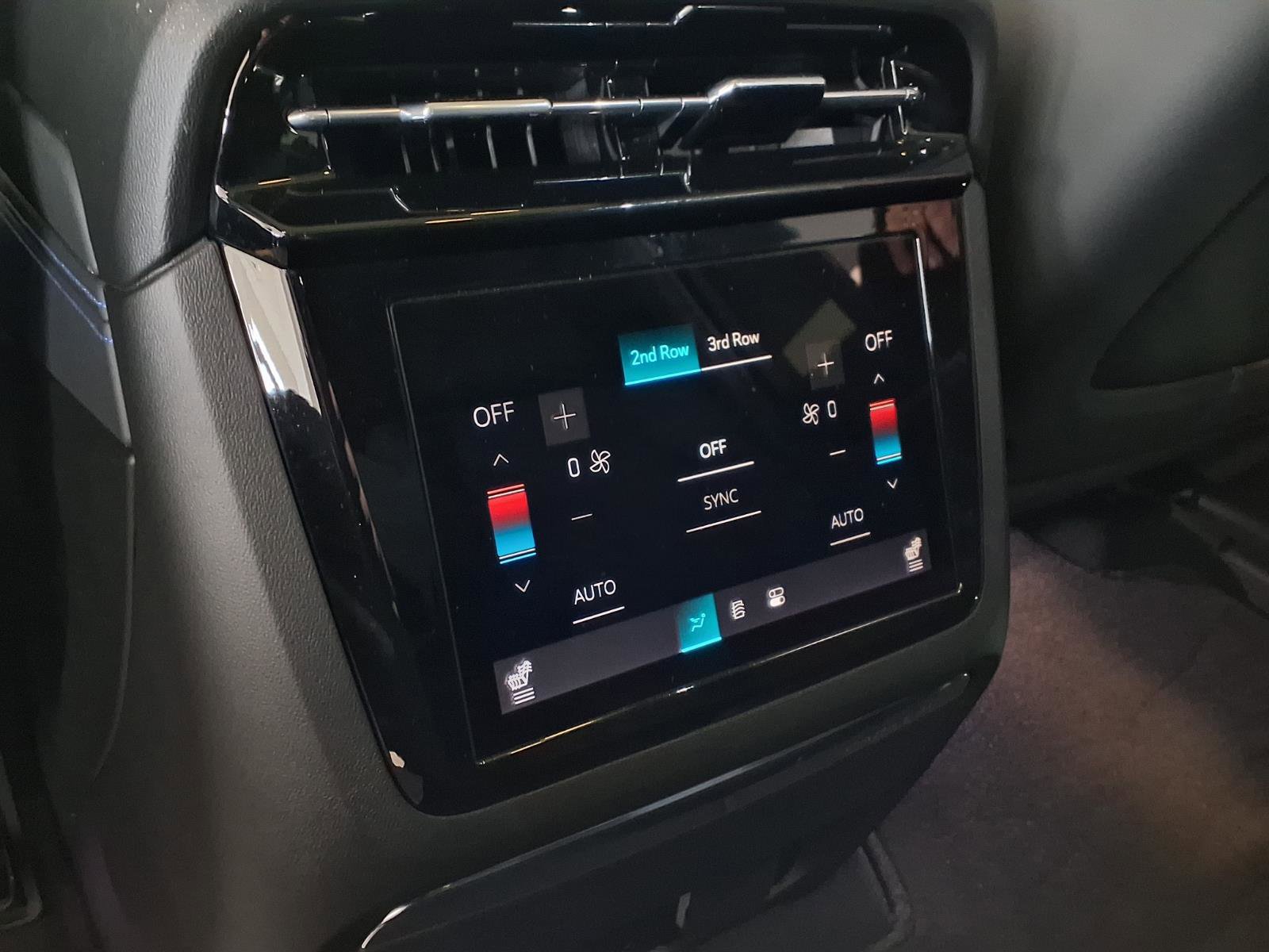 New 2026 Cadillac Escalade IQL Luxury image 6