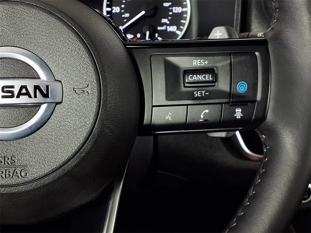 Used 2021 Nissan Rogue SV w/ Premium Package image 22