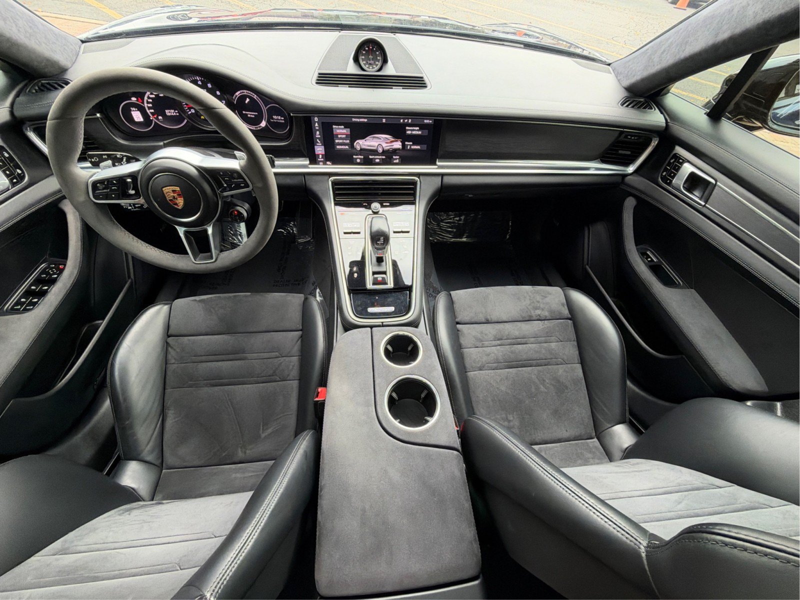 Used 2020 Porsche Panamera GTS AWD/4WD image 16