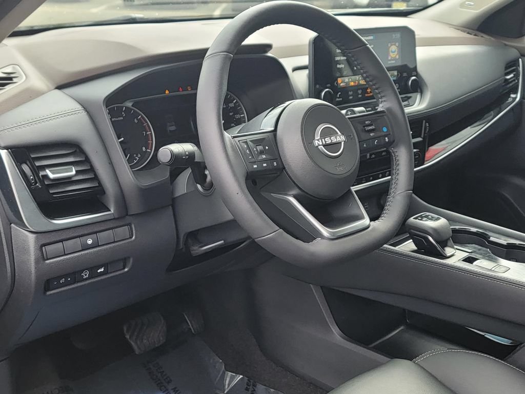 Used 2023 Nissan Rogue SL w/ SL Premium Package AWD/4WD image 11