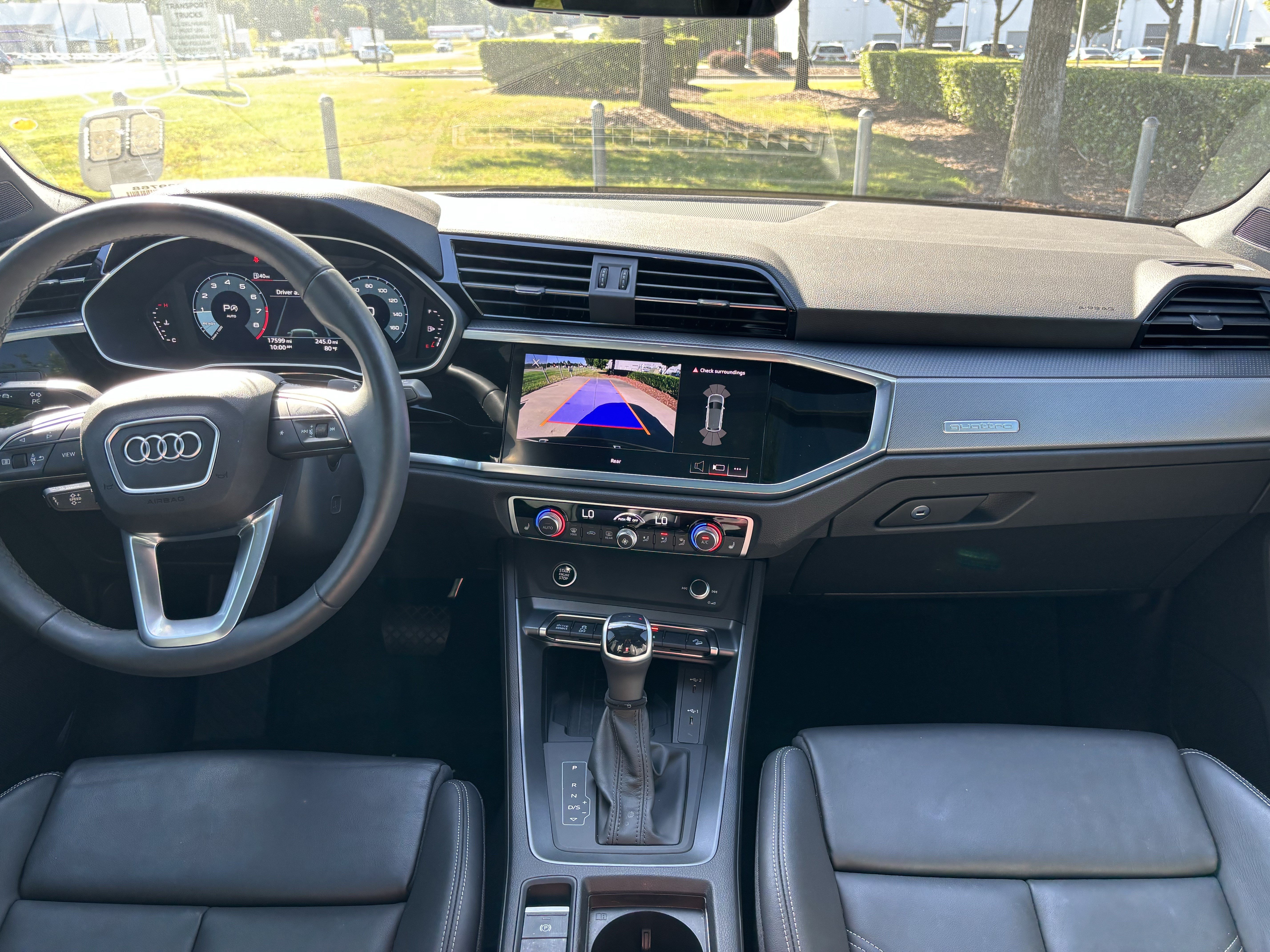 Used 2025 Audi Q3 2.0T Premium AWD/4WD image 32