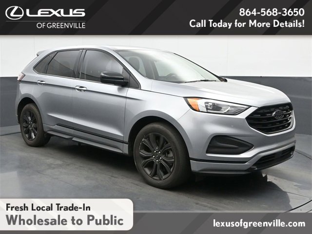 Used 2022 Ford Edge SE w/ Black Appearance Package