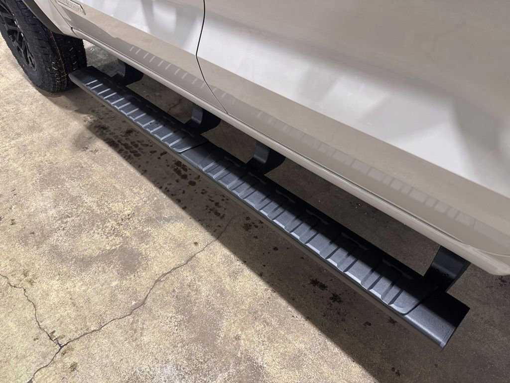 New 2026 GMC Canyon Elevation w/ Convenience Package image 15