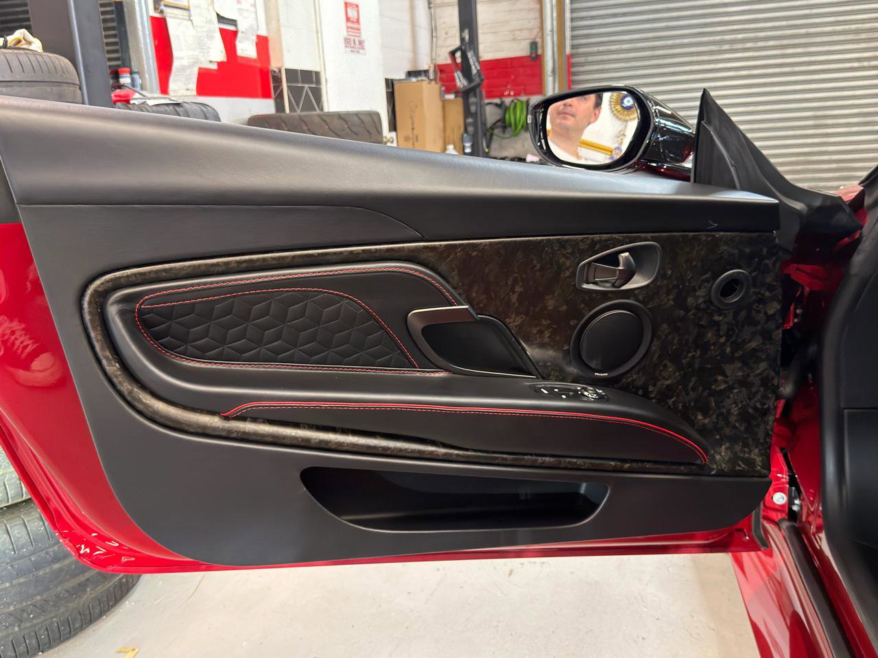 Used 2019 Aston Martin DBS Superleggera RWD image 25