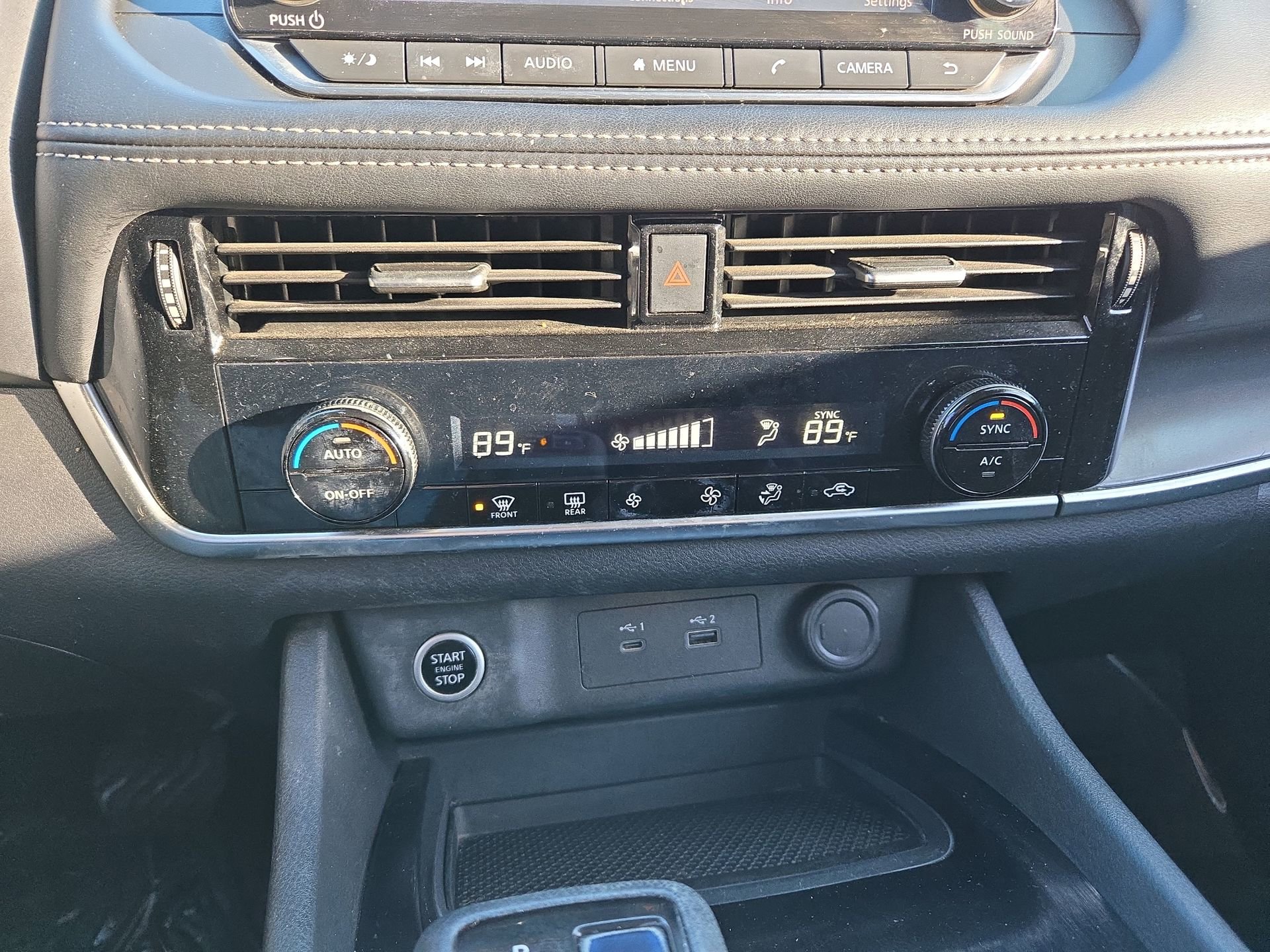 Used 2021 Nissan Rogue SV image 29