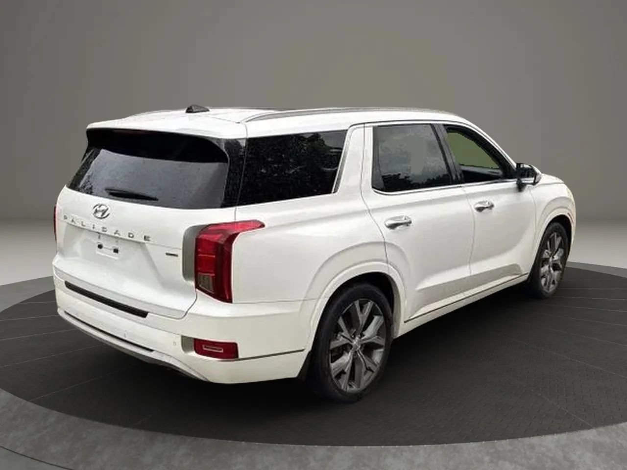 Used 2021 Hyundai Palisade Limited AWD/4WD image 5