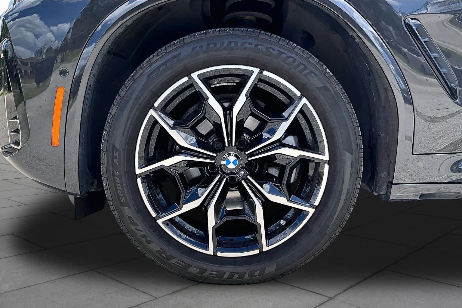 Used 2024 BMW X3 sDrive30i w/ Premium Package RWD image 10