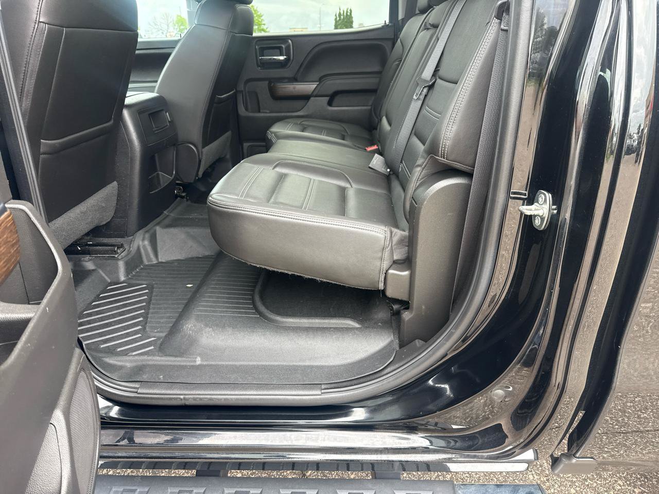 Used 2018 GMC Sierra 1500 Denali AWD/4WD image 24