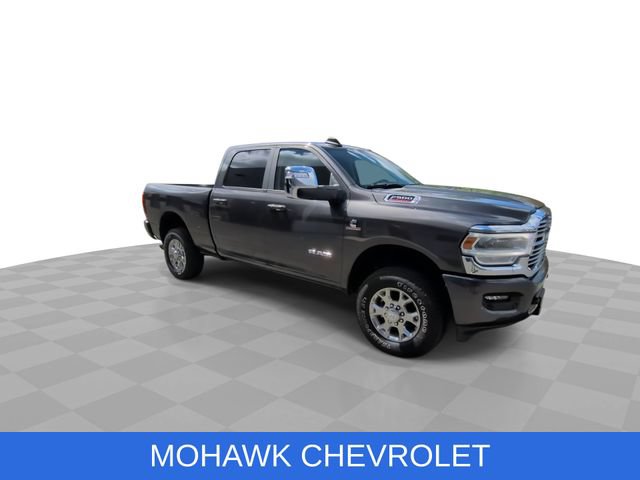 Used 2024 RAM 2500 Laramie AWD/4WD image 2