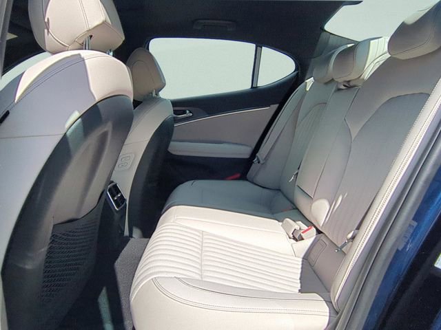 New 2026 Genesis G70 3.3T Sport Prestige image 9