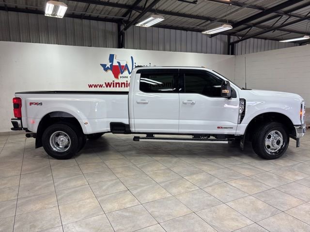 Used 2024 Ford F350 Lariat w/ FX4 Off-Road Package image 5