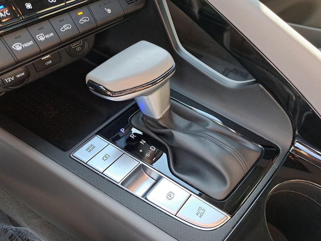 Used 2023 Hyundai Elantra SEL w/ Convenience Package image 24