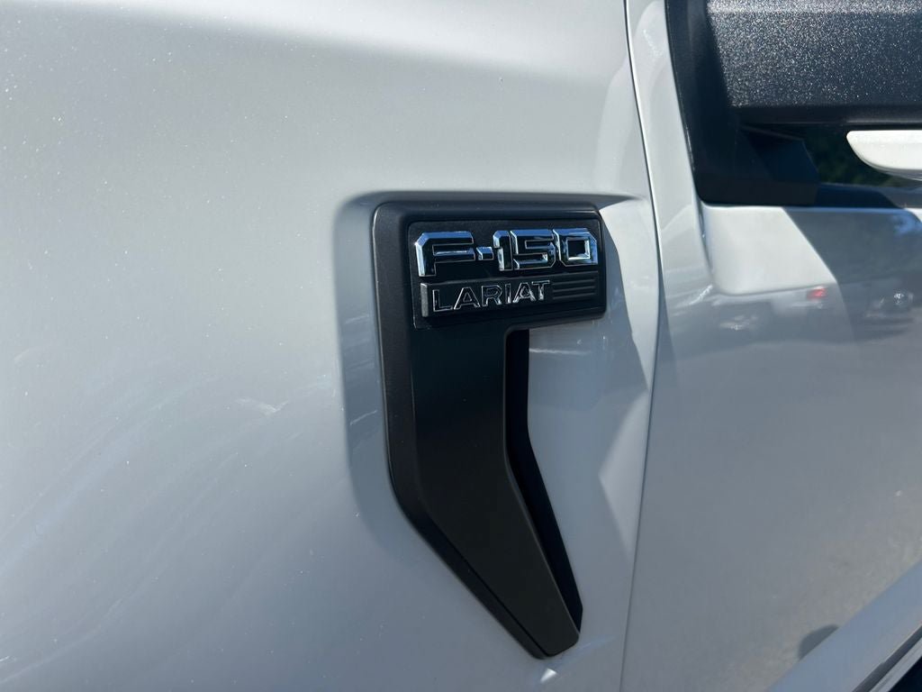 Used 2023 Ford F150 Lariat w/ Equipment Group 502A High AWD/4WD image 31