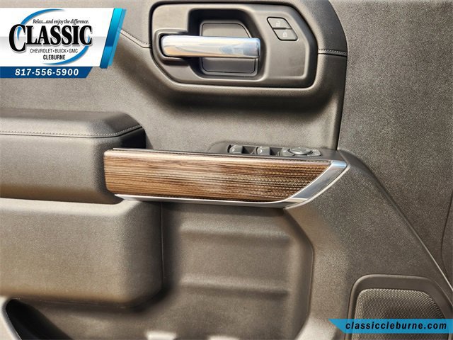 Used 2021 Chevrolet Silverado 1500 LT image 24