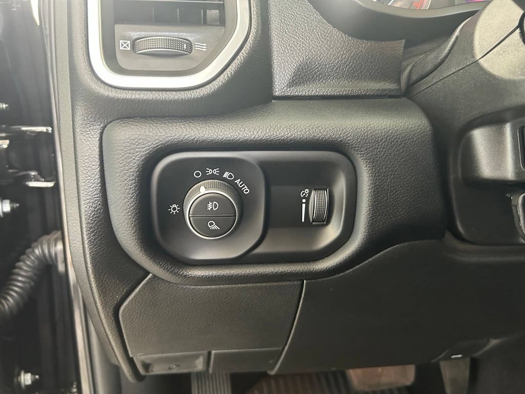 Used 2026 RAM 3500 Big Horn AWD/4WD image 45