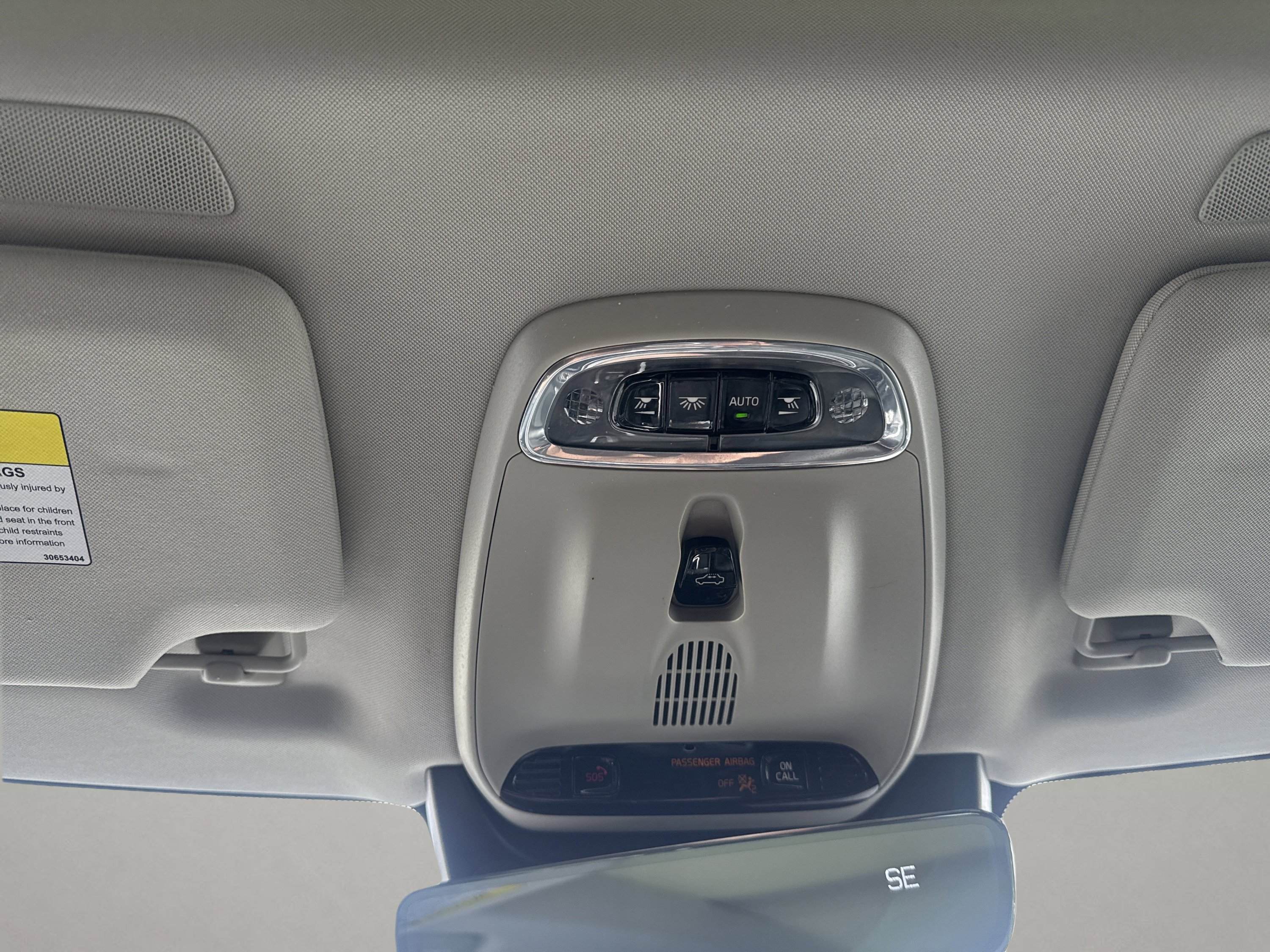 Used 2021 Volvo XC90 T5 Momentum w/ Protection Package image 27