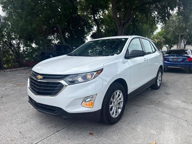 Used 2019 Chevrolet Equinox LS AWD/4WD image 2