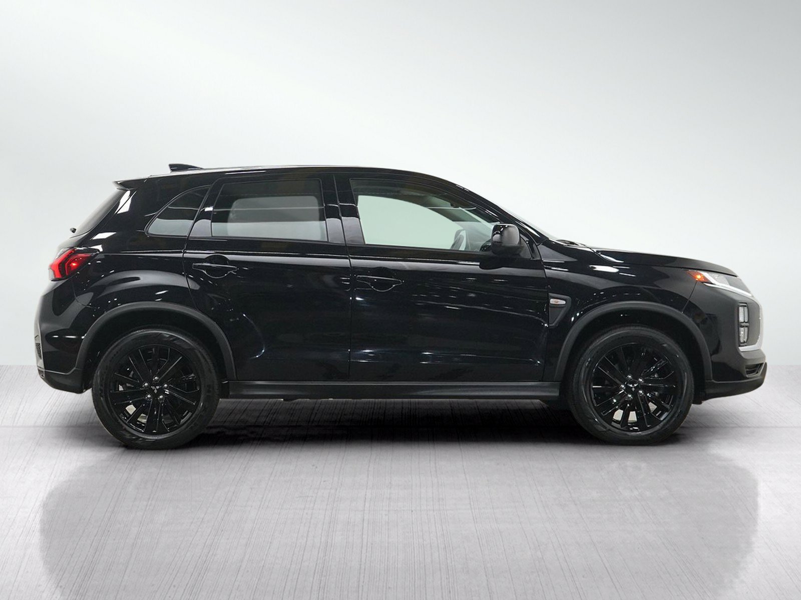 Used 2026 Mitsubishi Outlander Sport AWD image 7